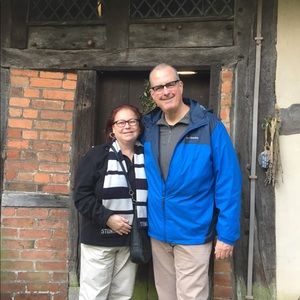 Meet your Posher, Debbie